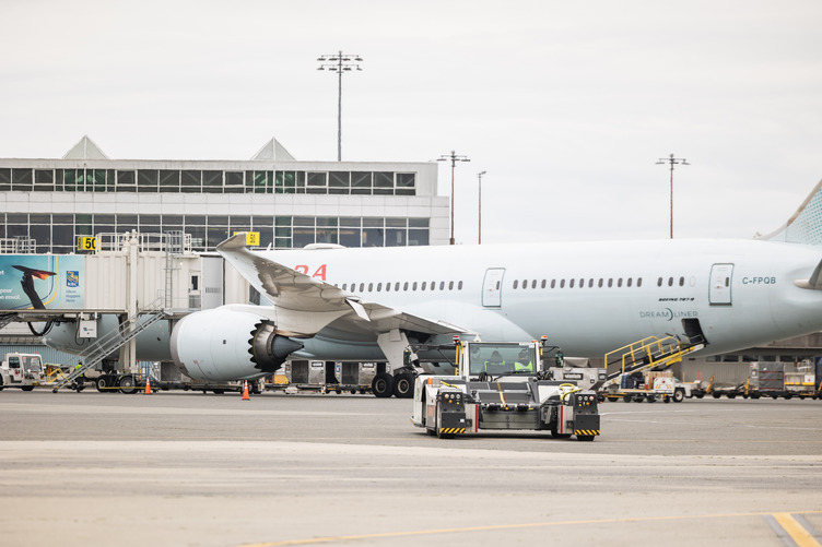 photo of airplanes taking off at yvr