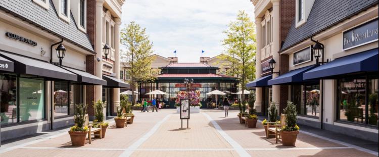 photo of the mall near yvr airport